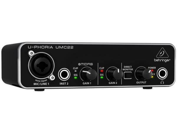 behringer umc22 - 3